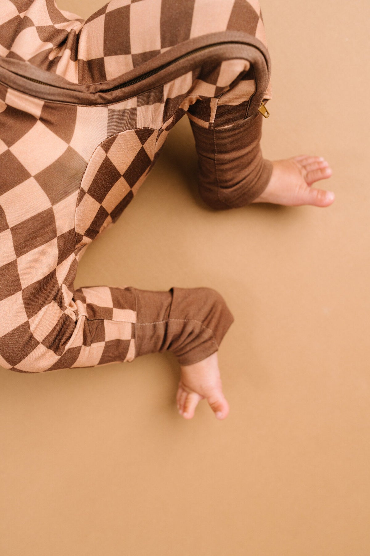 Espresso Checkered Bamboo Sleeper