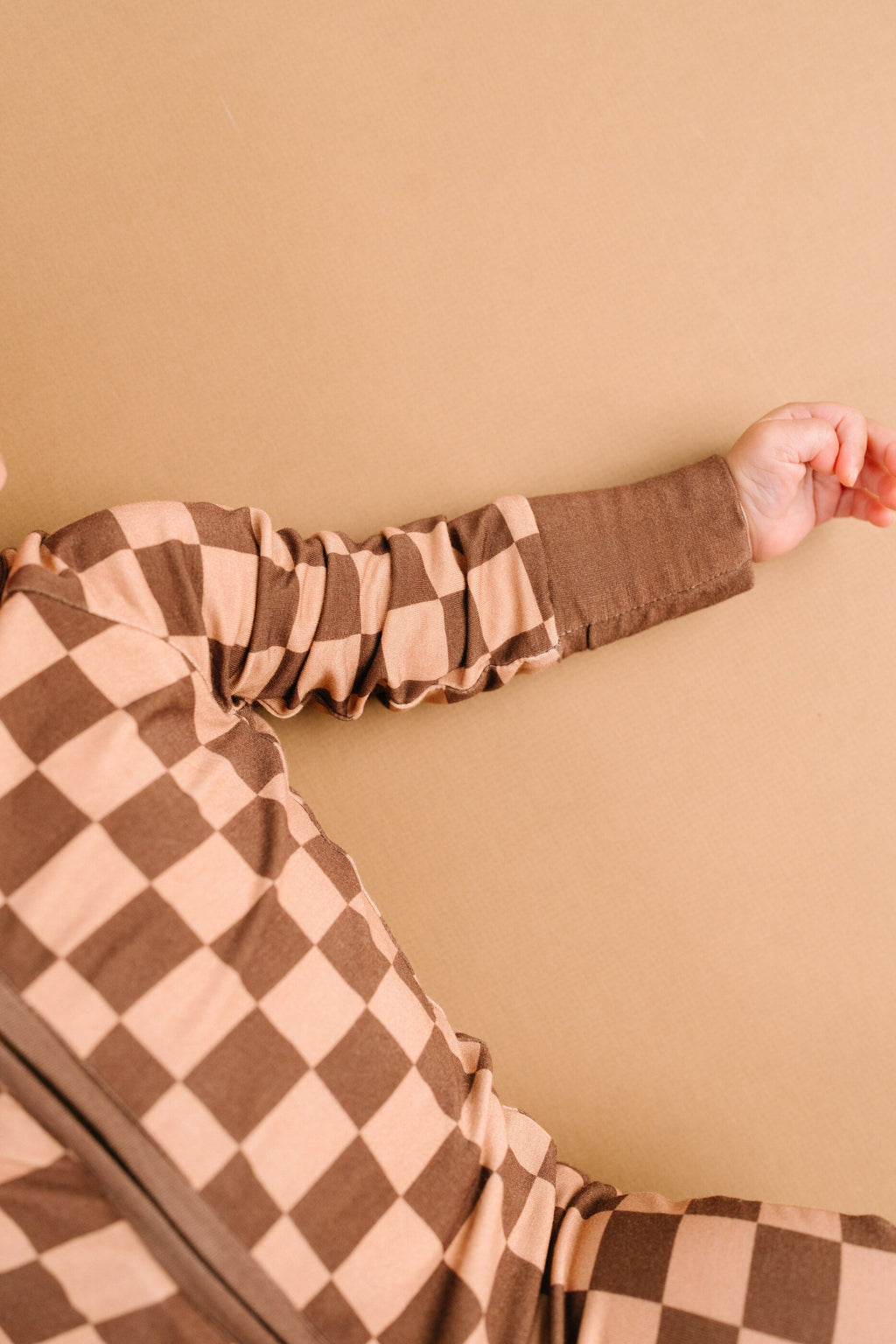 Espresso Checkered Bamboo Sleeper