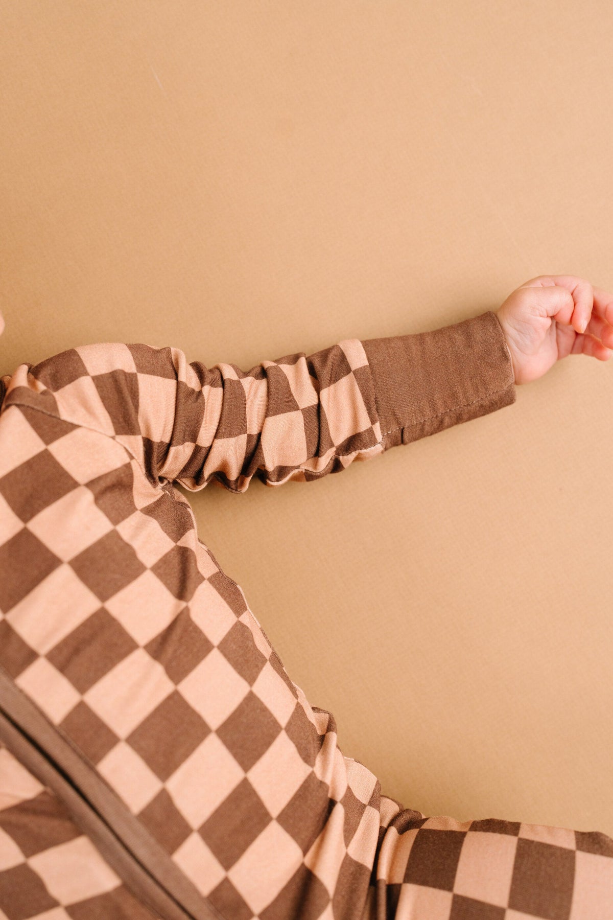 Espresso Checkered Bamboo Sleeper